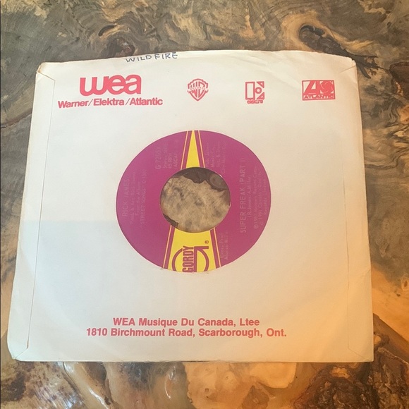 💥3/$20 Vintage Rick James Super Freak 45 RPM - Picture 5 of 5